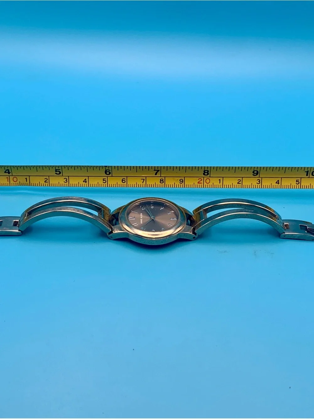 ANNE KLEIN AK/3053 Women’s Dress Bracelet Quartz Wristwatch Working New Battery